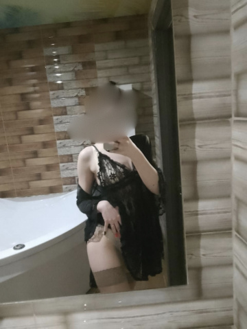 Зайка выезд : индивидуалка проститутка Омска