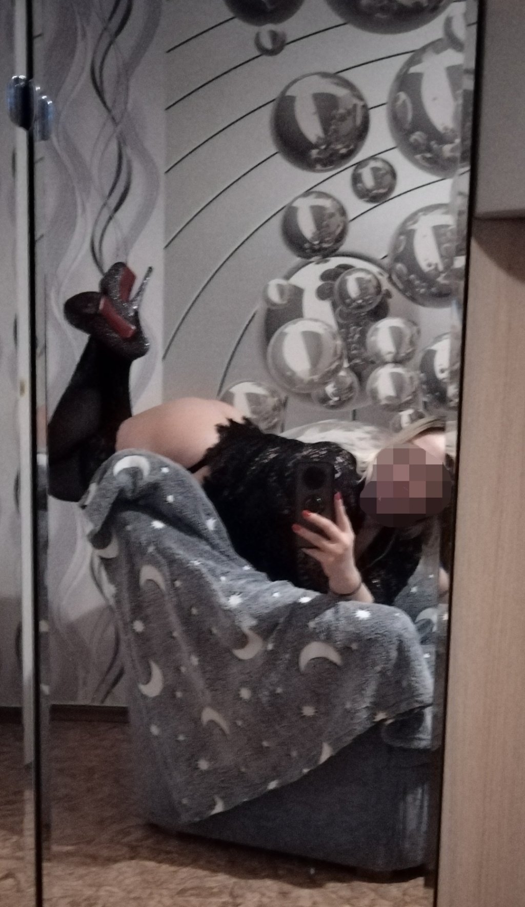 Лерочка: проститутки индивидуалки в Омске